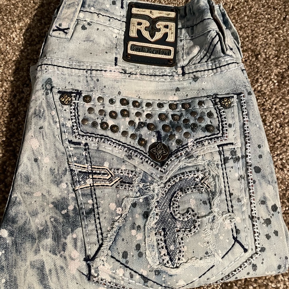 Rock Revival 34/32
